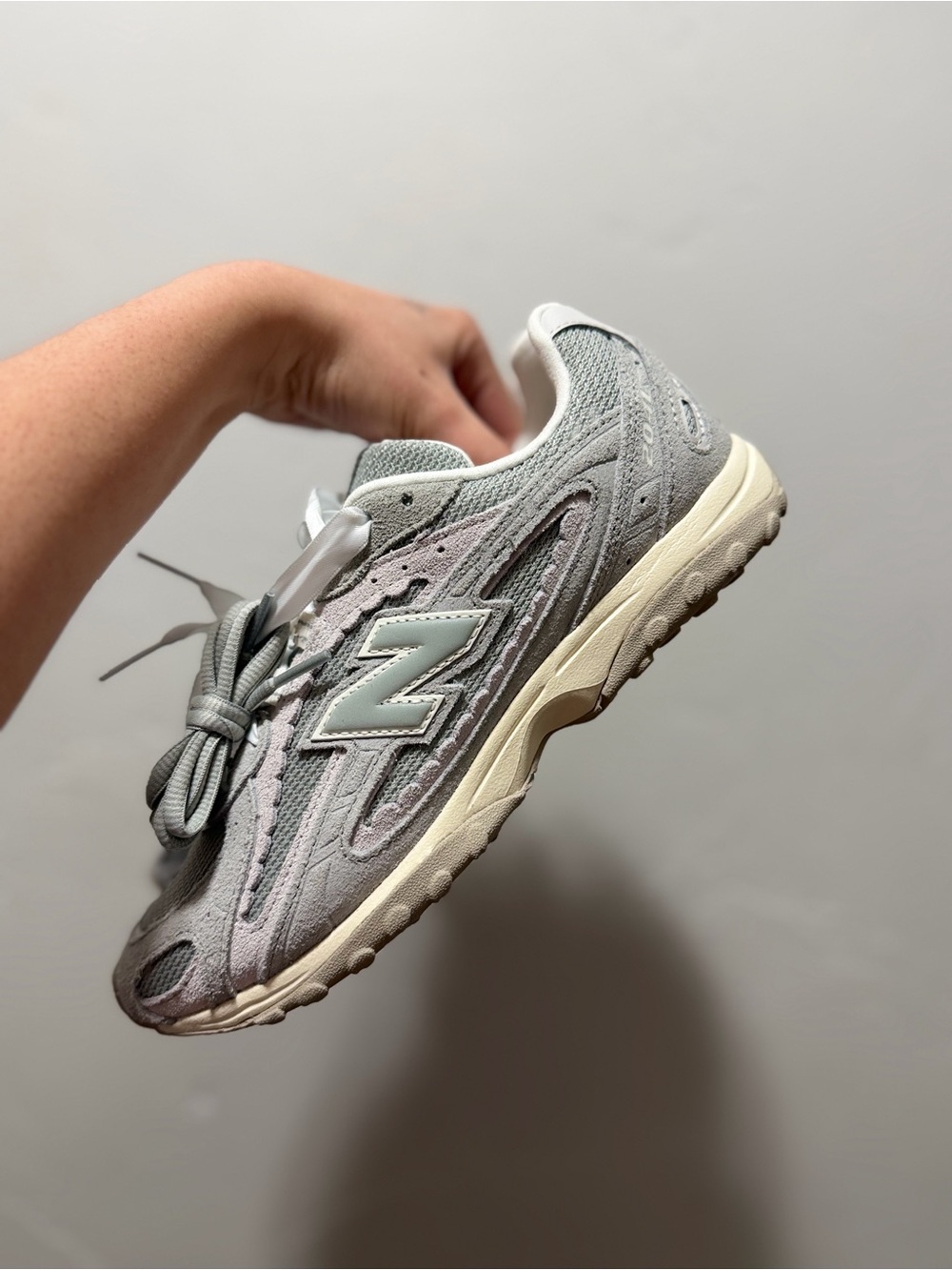 New Balance 204L - Picture 2 of 7